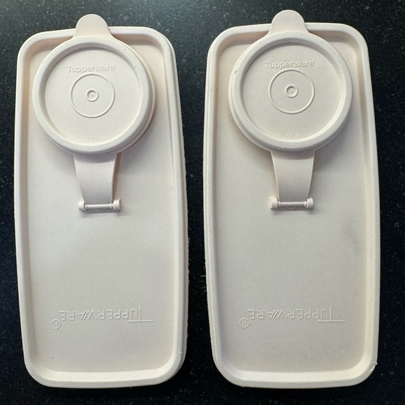 Vintage Tupperware Store-N-Pour Containers, set of 2, pink lids - Picture 2 of 13